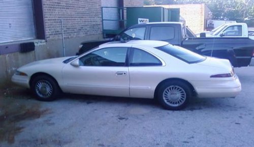 95 Lincoln MK VIII non-LSC Baby is over 200m