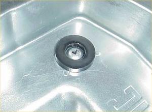LINCOLN TOWN CAR, TOWN CAR,  LINCOLN, LINCOLNS OF DISTINCTION, TRANSMISSION, MERCON V, TRANSMISSION FILTER, TRANSMISSION FLUID, CLUB, PARTS, REPAIR, PHOTO, torque converter