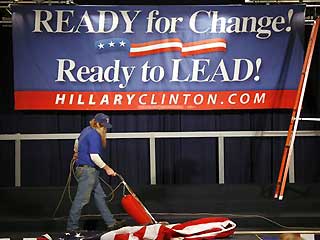 010308_iowa_caucuses_clinto.jpg