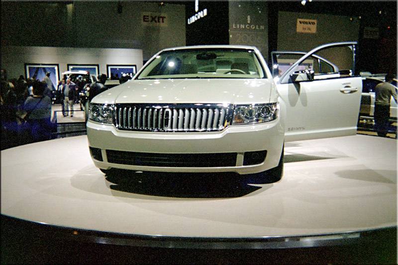 05-AutoShow3.jpg