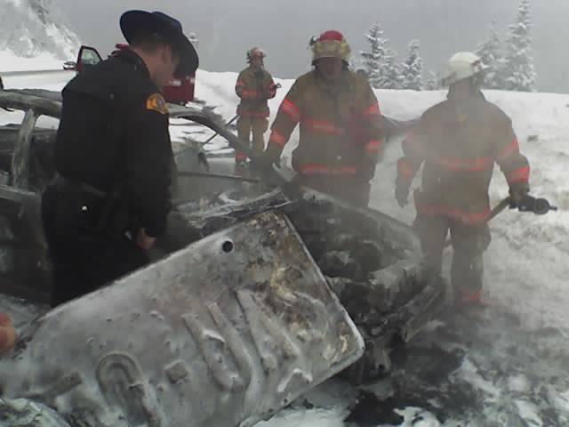 12-03-05_1213.jpg