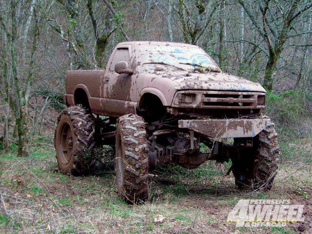 131_0910_04_z+october_2009_4x4_trucks+1995_chevy_s10.jpg