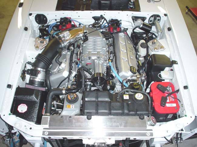 16937engine_bay_now.jpg
