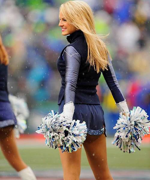 17-hot-cheerleaders.jpg