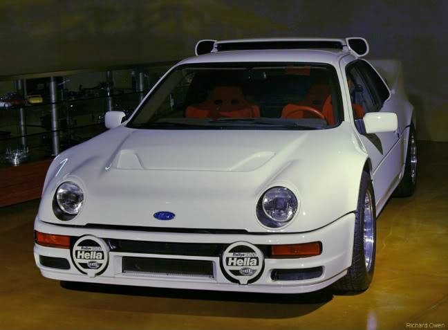 1986_Ford_RS200Evolution1.jpg