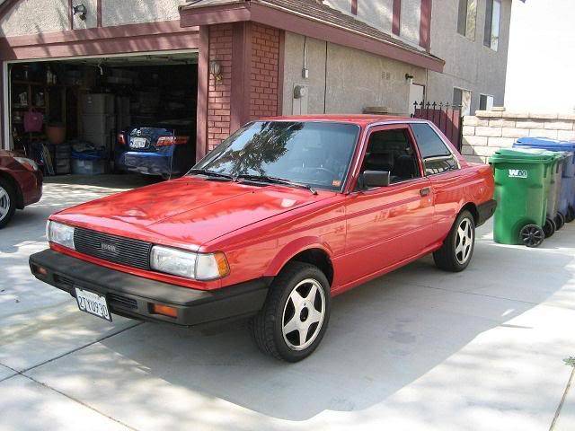 1990_Nissan_Sentra_2.jpg