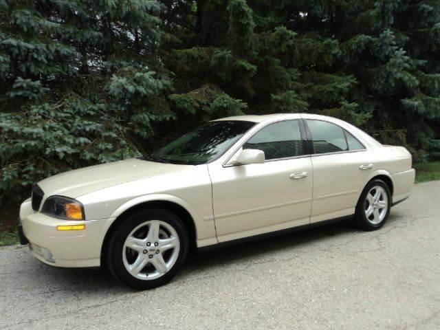 2000-V8.jpg