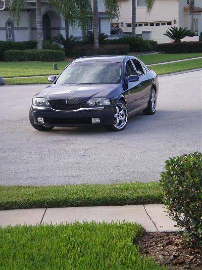 2001 Lincoln LS.jpg