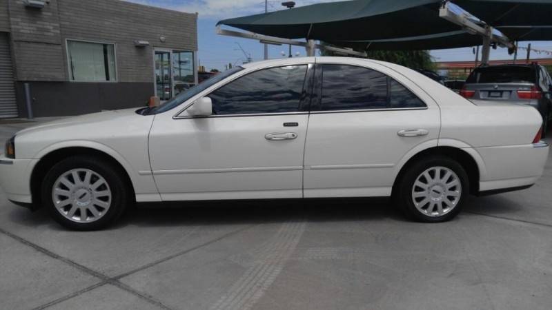 2004_lincoln_ls-pic-4546649079570830780-White-V6-AZ.jpg