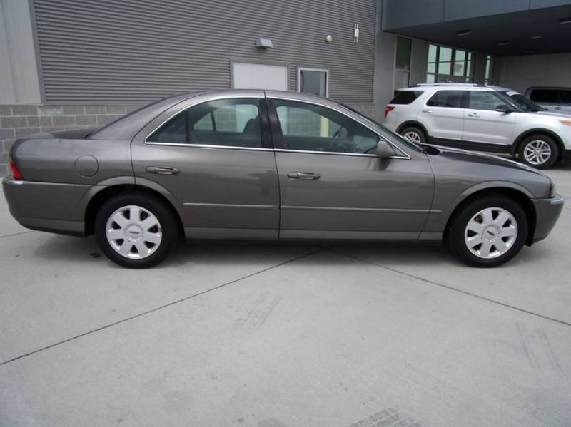 2004_lincoln_ls-pic-8016670452207116584-V6-NE.jpeg