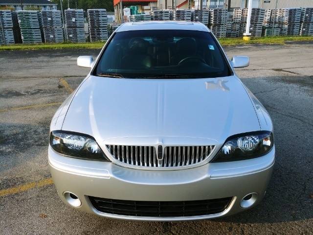 2004_lincoln_ls-pic-9020159690553804435-LSE-V8-KY.jpg
