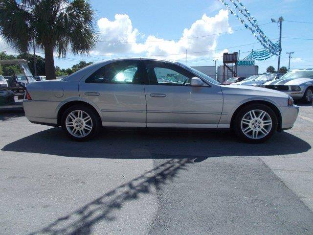 2005-Silver-V8-FL.jpg