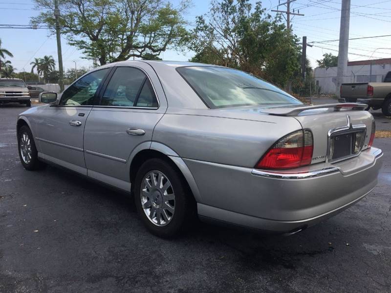 2005-V6-Silver-FL.jpg