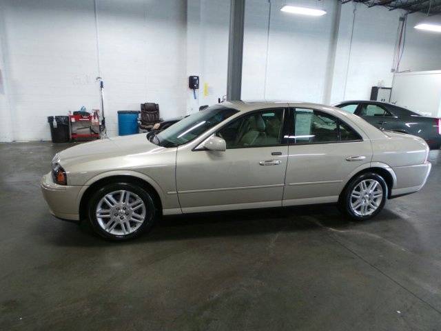 2005_lincoln_ls-pic-790832027713667877-V8-12kmiles-OH.jpeg