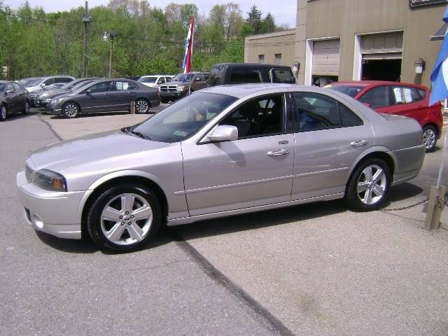 2006_lincoln_ls-pic-892764391261999277-V8-PA.jpeg