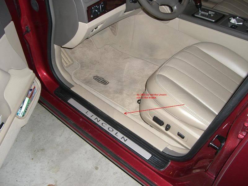 2006LS-FrontScuffs.jpg