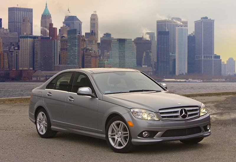 2008_mercedes_benz_c_class.jpg