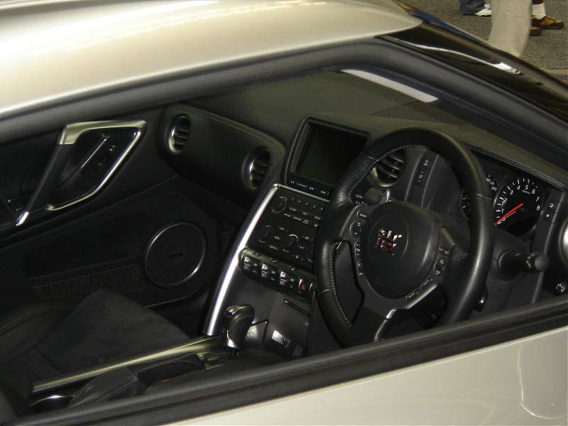 2009 Nissan GTR (6).jpg
