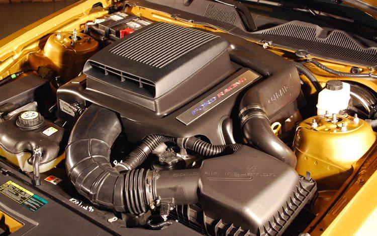 2010-ford-mustang-gt-shaker-hood.jpg