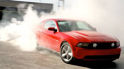 2010_ford_mustang_burnout.jpg