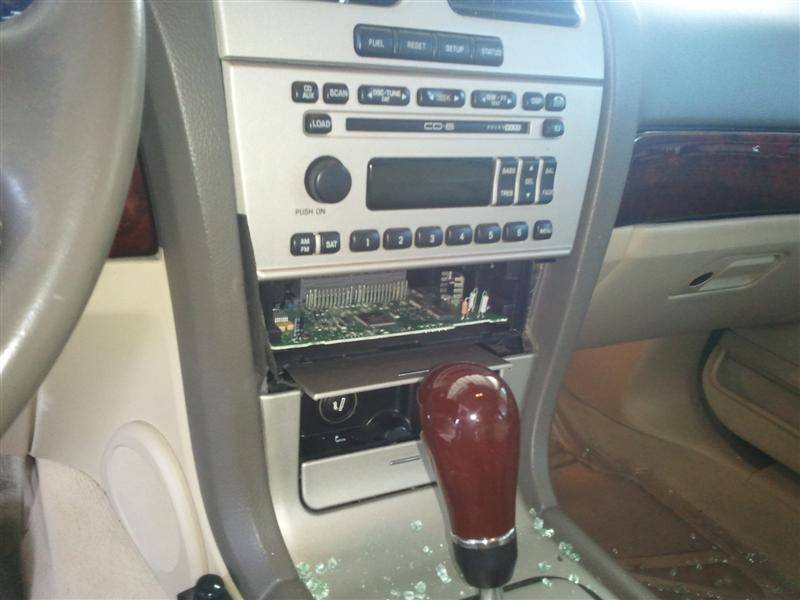 2011-03-05 12.11.20 (Medium).jpg