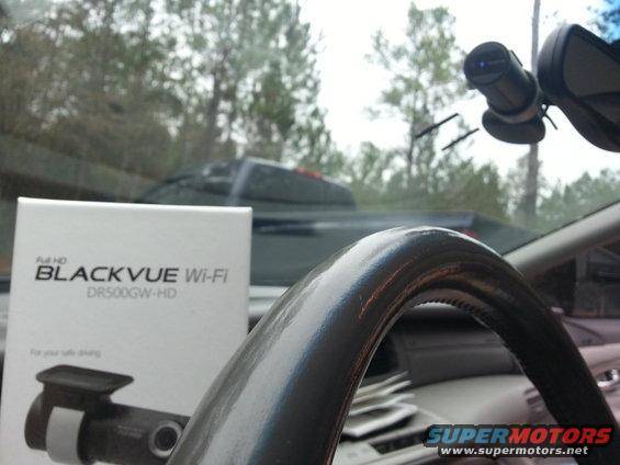 2014-dec-07-blackvue-mounted.jpg
