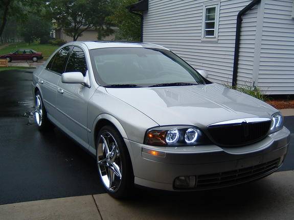 21269560015_large.jpg