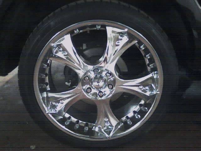24 navigator wheel2.jpg