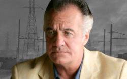 250px-The_Sopranos_Paulie.jpg