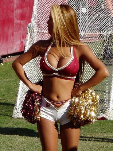 32-hot-cheerleaders.jpg