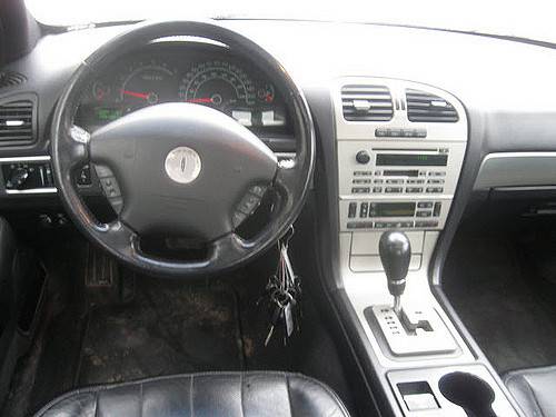 4409063606_2707cd58d8_z.jpg
