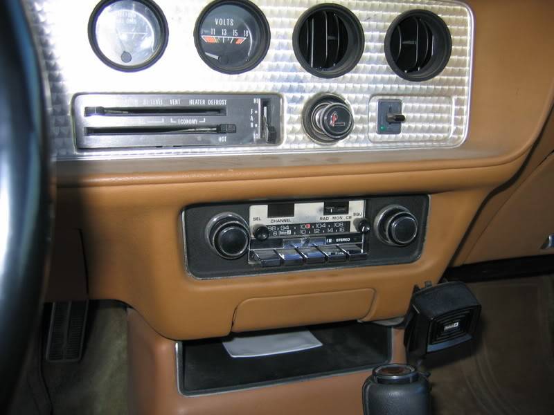 8trackcb.jpg