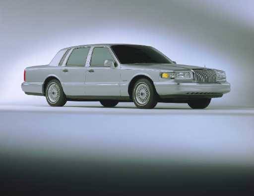 97_lincoln_town_car-3.jpg
