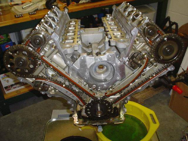 97DOHC4_6.jpg