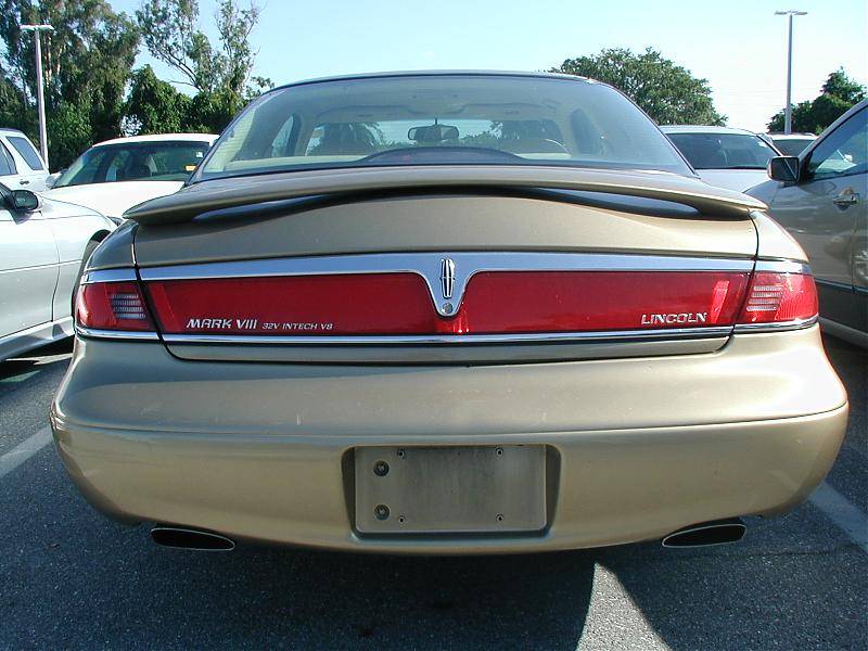 98 Gold Mark Vlll low rear spoiler.jpg
