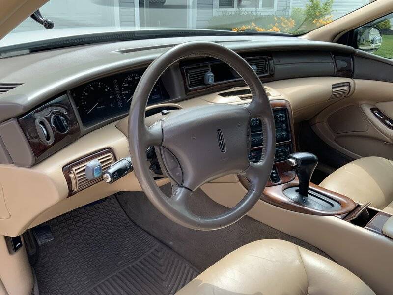 98 Lincoln1.jpg