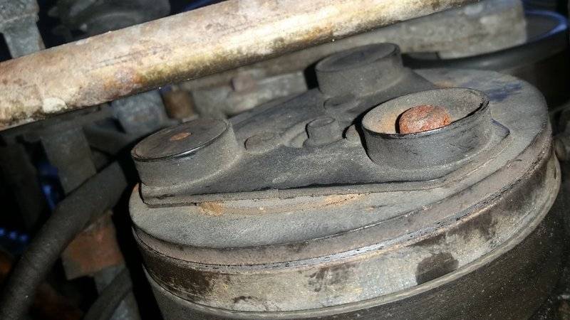 AC Compressor - up close.jpg