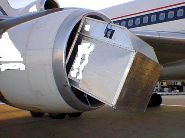 airplane-cargo.jpg