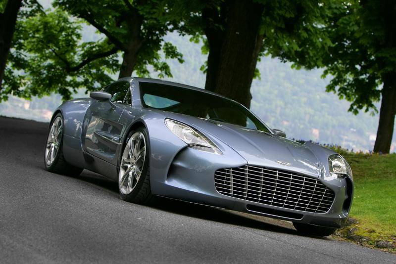 Aston-Martin-One-77-10.jpg