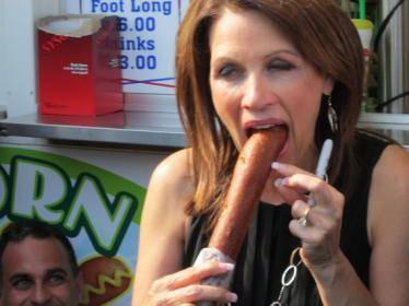 bachmann hotdog.jpg