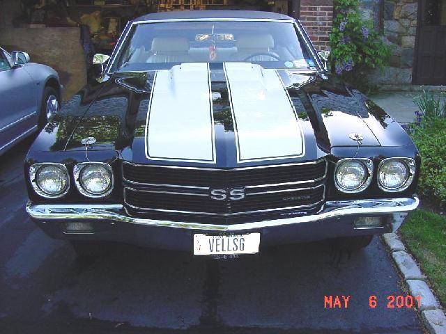 CHEVELLE NOSE AT MOMS.jpg