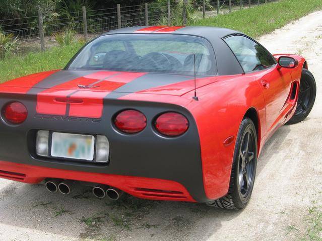 Corvettewithplastidip.jpg