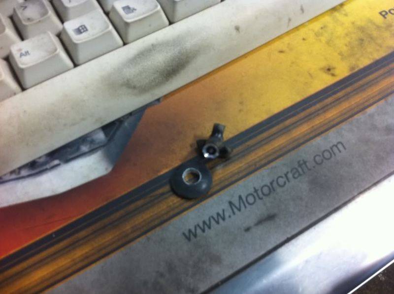 Stupid front license plate thing wont come off!!` Lincoln vs Cadillac