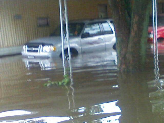 dekalbflood8-24-074.jpg