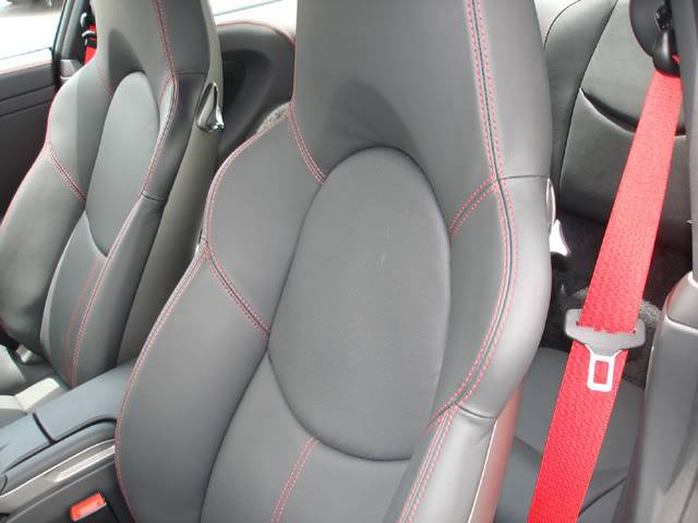 double_stitch_seat.jpg