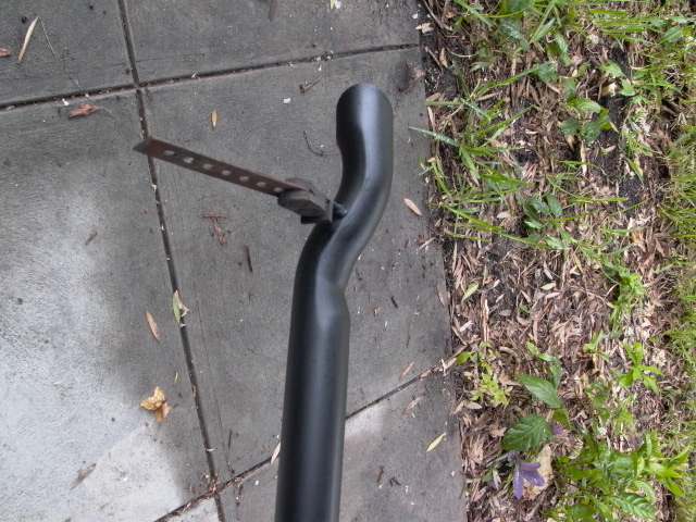 DriverSide TailPipe1-1.jpg