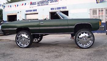 dub_mogul_oldsmobile_donk_1.jpg