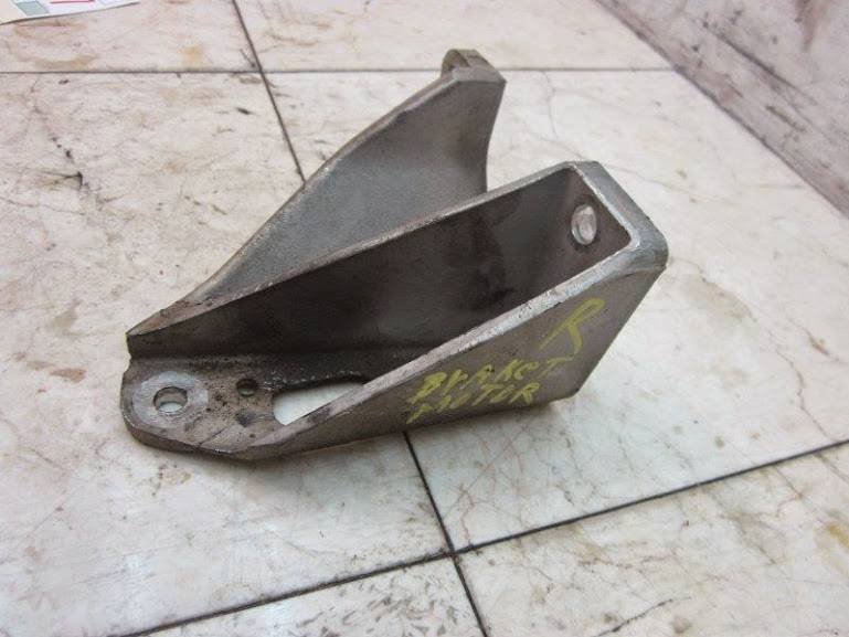 ebayJagbracket2.jpg