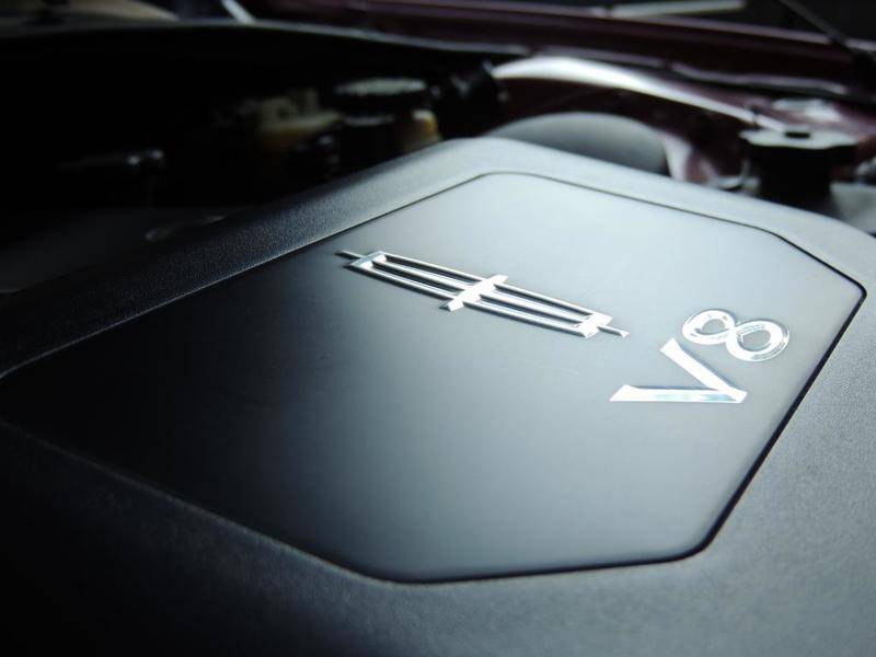 EngineBay4_zpsf6713c5e.jpg