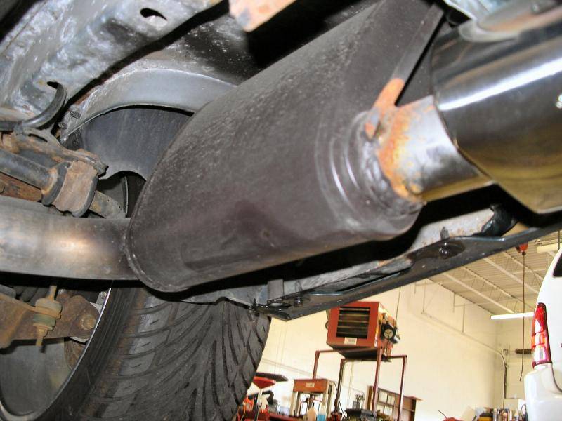 erics rerevised exhaust 04.jpg